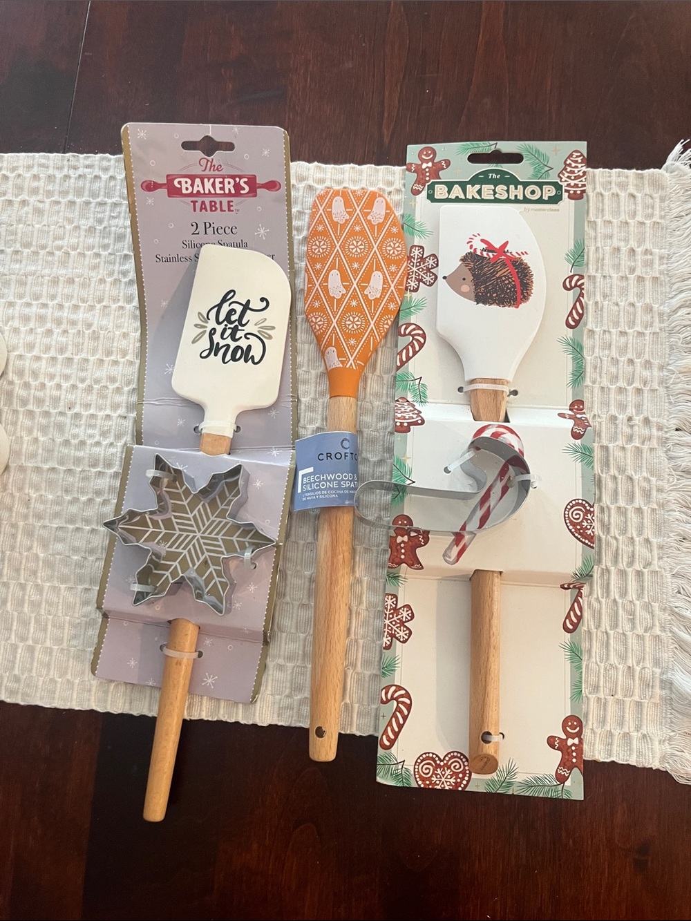 The Baker's Table & The Bakeshop Holiday Spatula Set - White, Orange, Cream